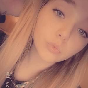 Meet your Posher, Katelyn